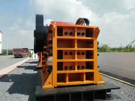 4200mm جرانيت ستون كسارة 3750mm كسارة أولية تعدين PE1200 * 1500 بسعة عالية