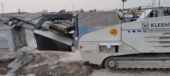 كسارة الصخور المحمولة المستعملة MR110 Z EVO2 محمولة على الجنزير صنع في 2018
