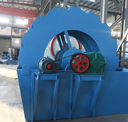 آلة غربال بالاهتزاز الكهربائي من نوع العجلة 50 TPH 5.5kw للبناء