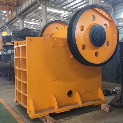 110Kw Mining Jaw Crusher Machine PEX 300x1300 PE Series رمادي أبيض